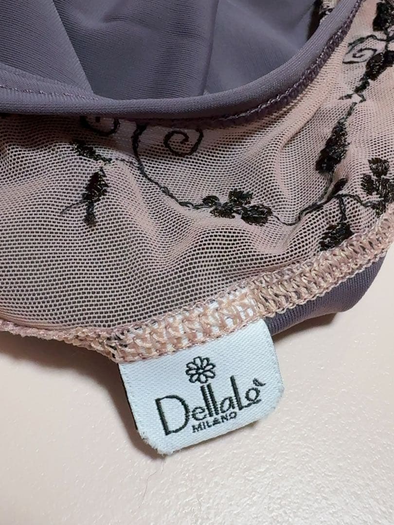 最終値下げ　デラロミラノ　レオタード　Mサイズ