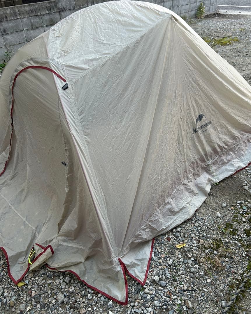 Naturehike ドーム型キャンプテント