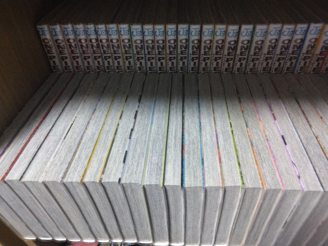 美品ワンピース全巻　111巻セット販売