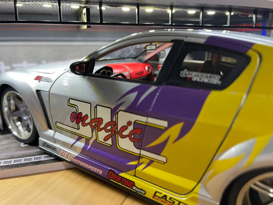 ホビー ・模型車・バイク レーシングカー レーサーマツダジャダrx118