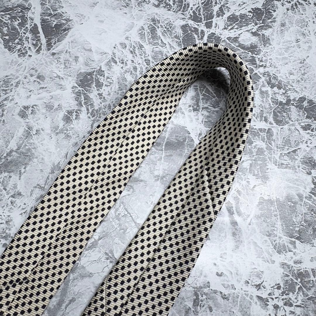 ✨未使用級✨ PRADA プラダ 小紋柄 シルク ホワイト 箱付き ネクタイ