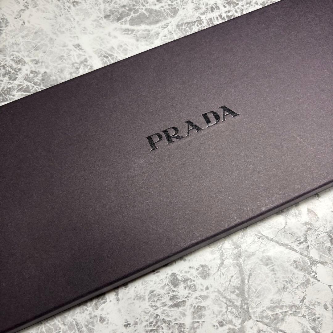 ✨未使用級✨ PRADA プラダ 小紋柄 シルク ホワイト 箱付き ネクタイ