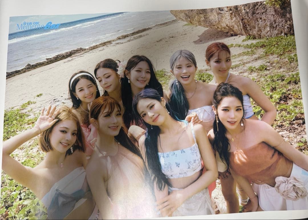 fromis_9 CD4種10枚　直筆サイン特典、フォトカード、ポスター付