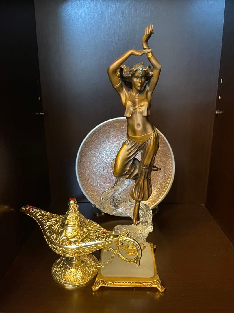 ボリスヴァレーホ踊る女　あなたの願いは私の命令　フランクミント社