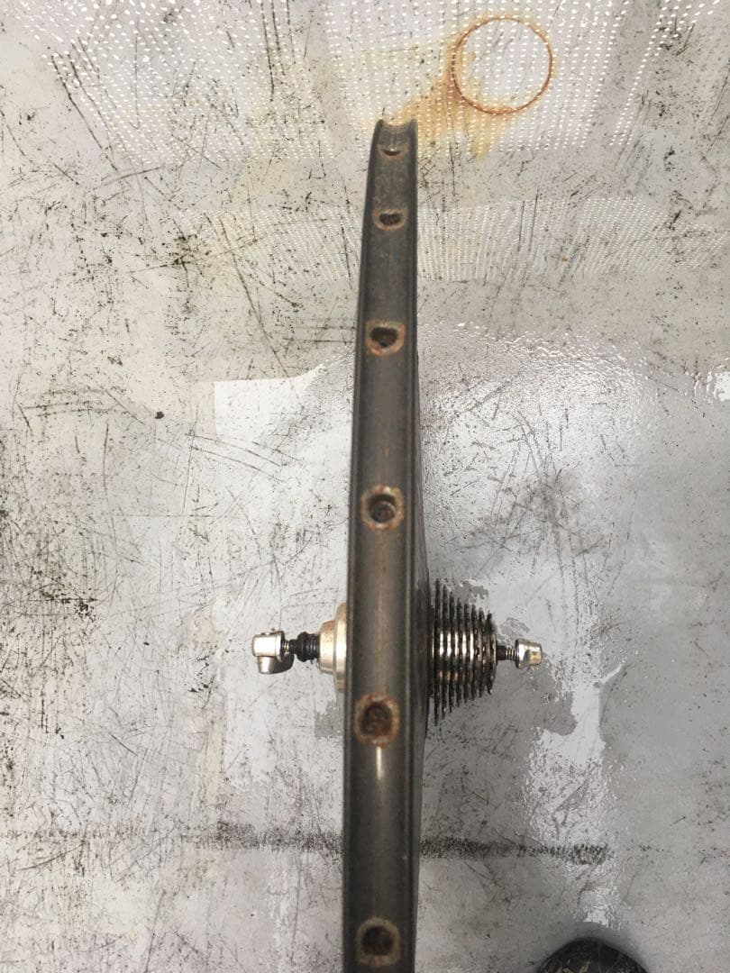 スギノ　テンションディスク　リア車輪　ギア付きと無し2つ