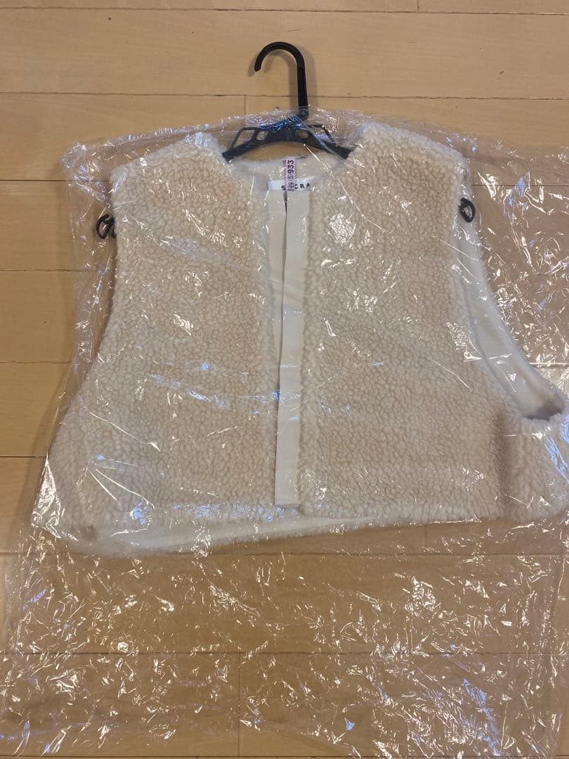 SACRA プードルショートベスト ボアベスト