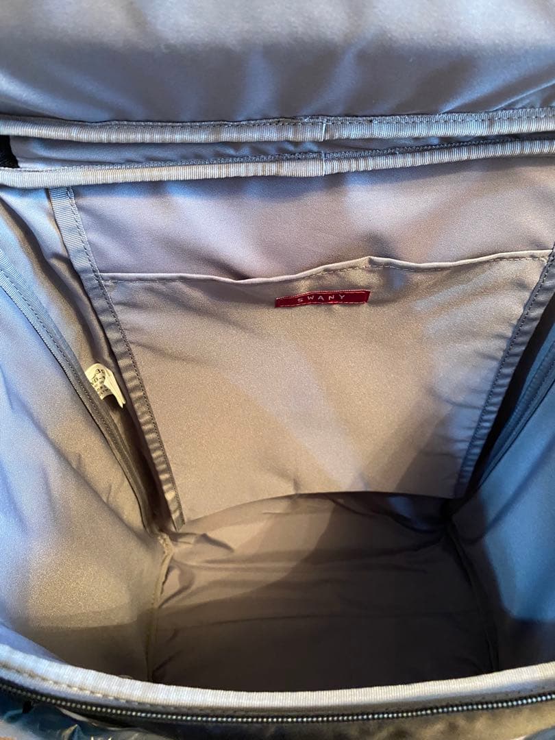 SWANY ジップブラック キャリーバッグL新品未使用品あき