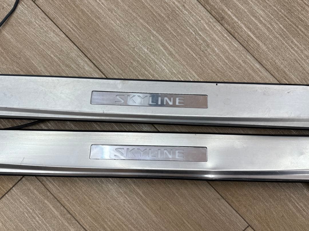 CKV36 スカイラインクーペ 純正オプション イルミネーションスカッフプレート