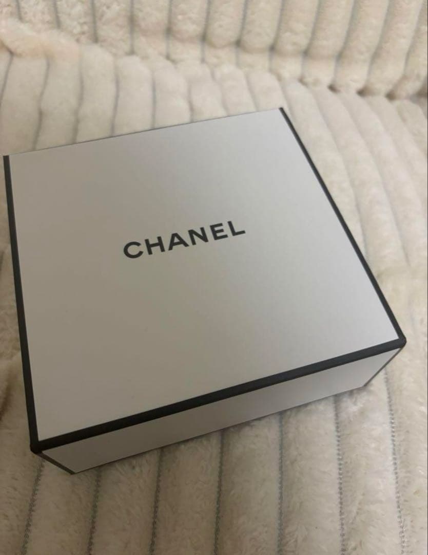 ブルードゥ　シャネル　オードゥ　パルファム　(ヴァポリザター) 100ml