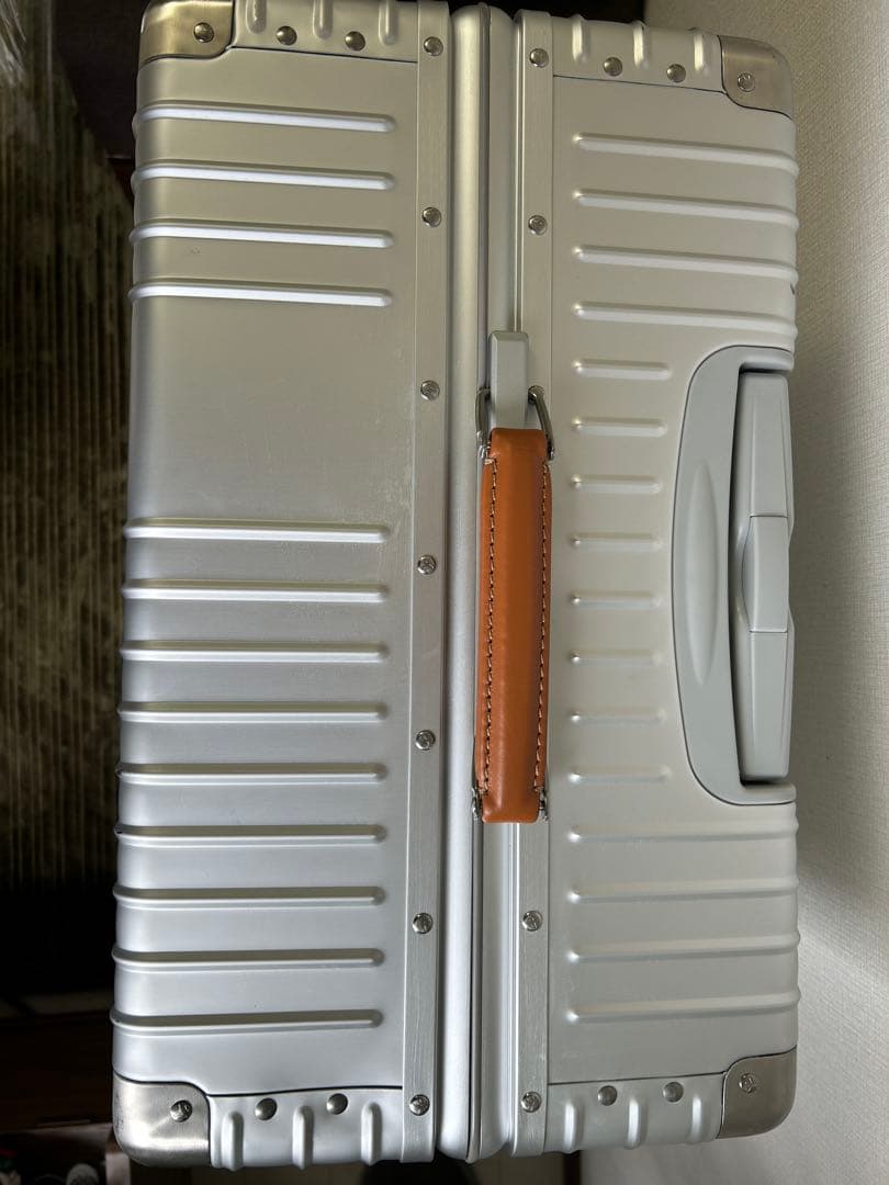 イノベーター　アルミ　スーツケース　96L innovator inv7811