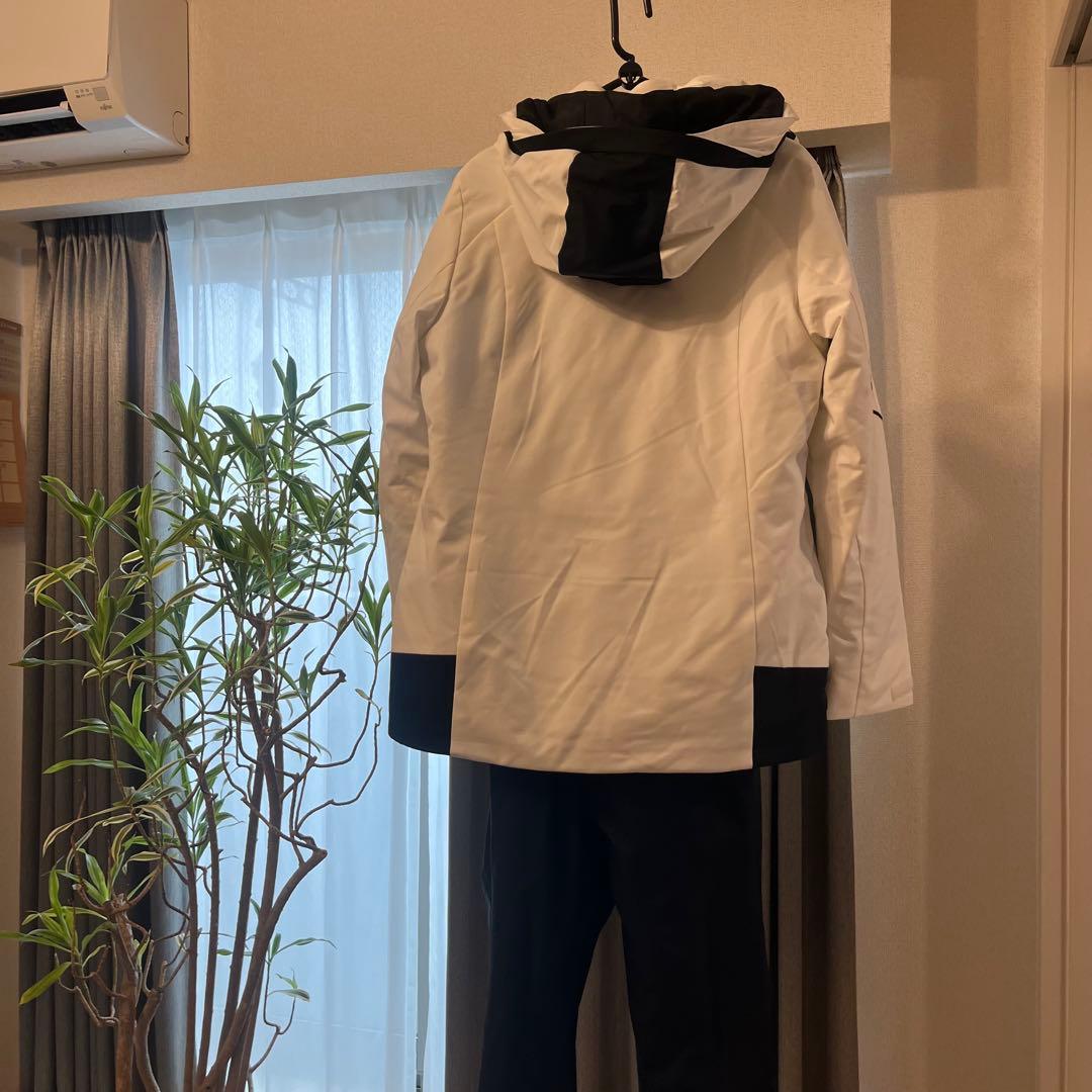 sale【元値2万8千円】phenix ホワイト/スノボスキーウェア (女性用)