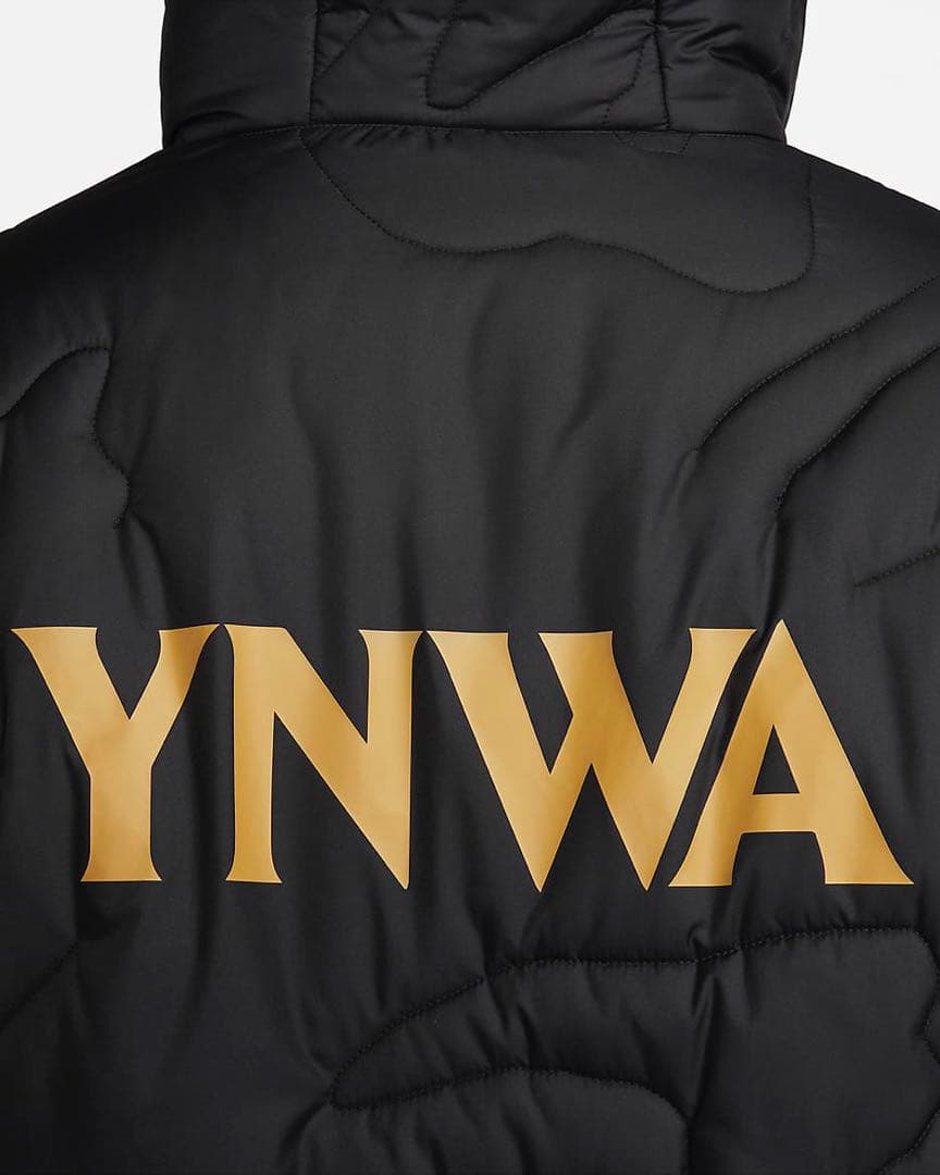 新品未使用　レブロン x リバプール FC ナイキ サッカージャケット