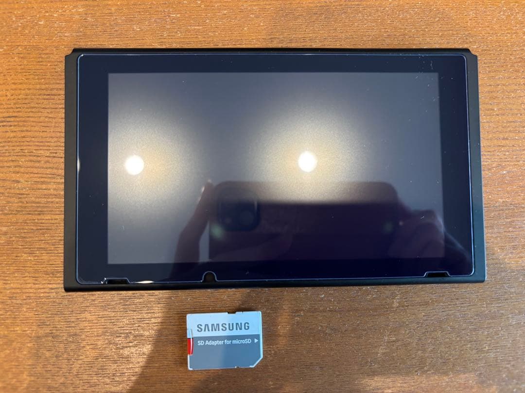 【美品】 Nintendo Switch 本体 +ケース+ソフト2本