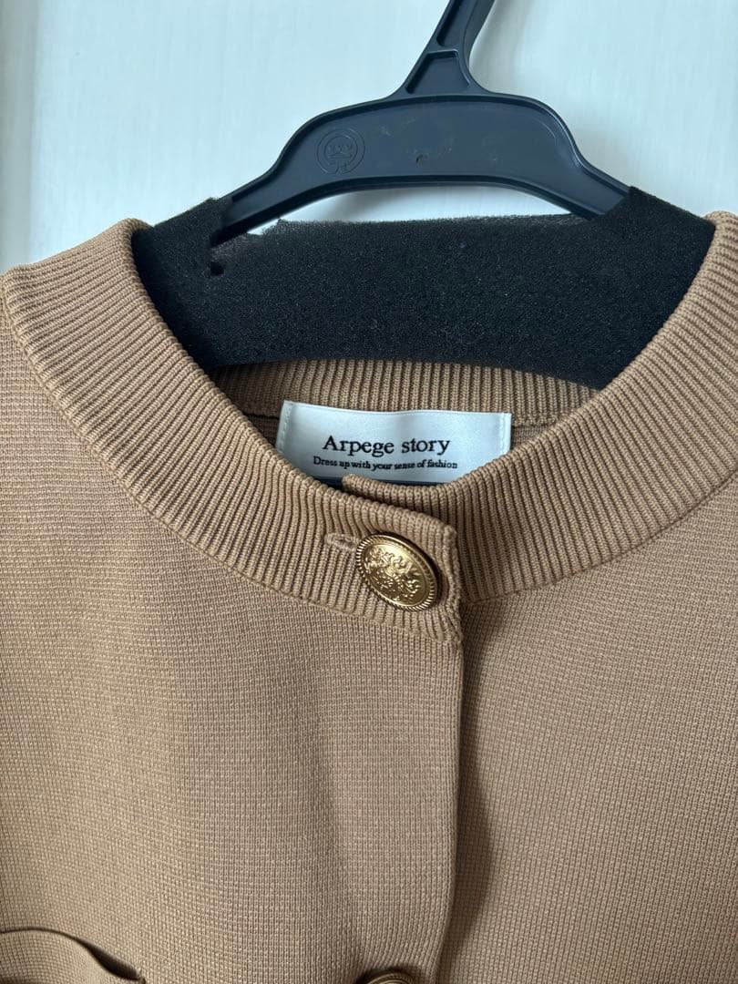 Arpege story 金ボタンニットジャケット キャメル　イエナ