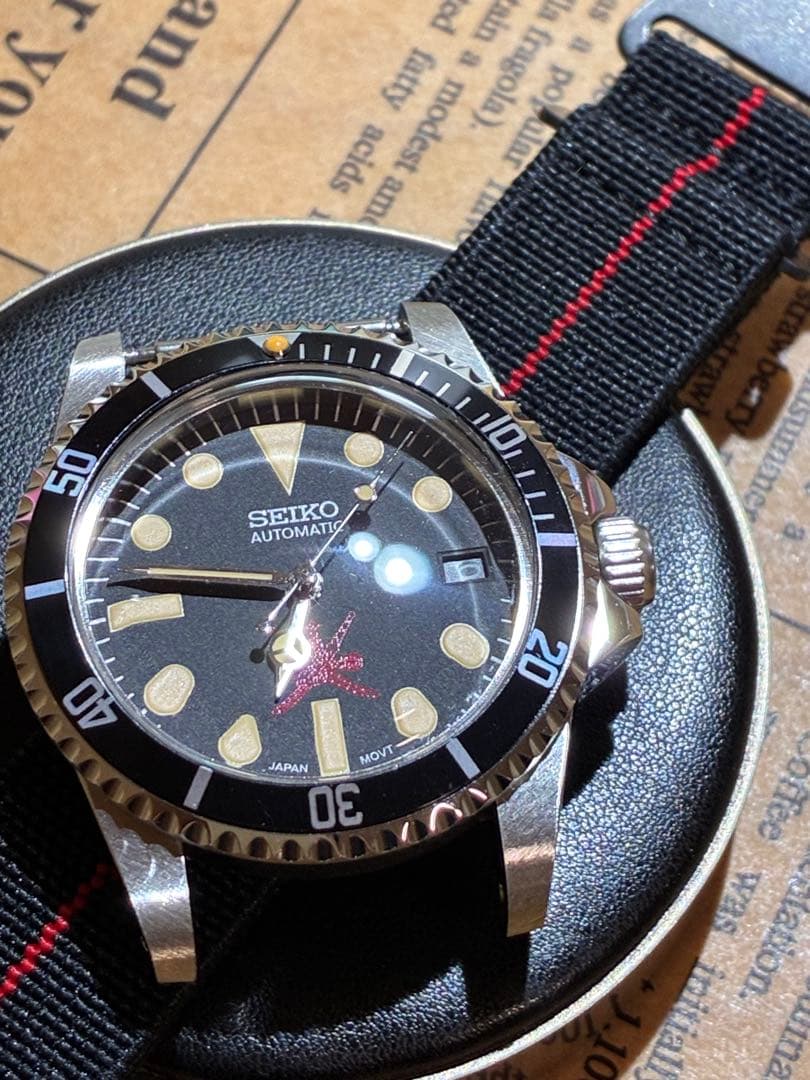 nh35自動巻搭載 39.5mmアンティークドーム型レンズアルミ製ブラックベゼル