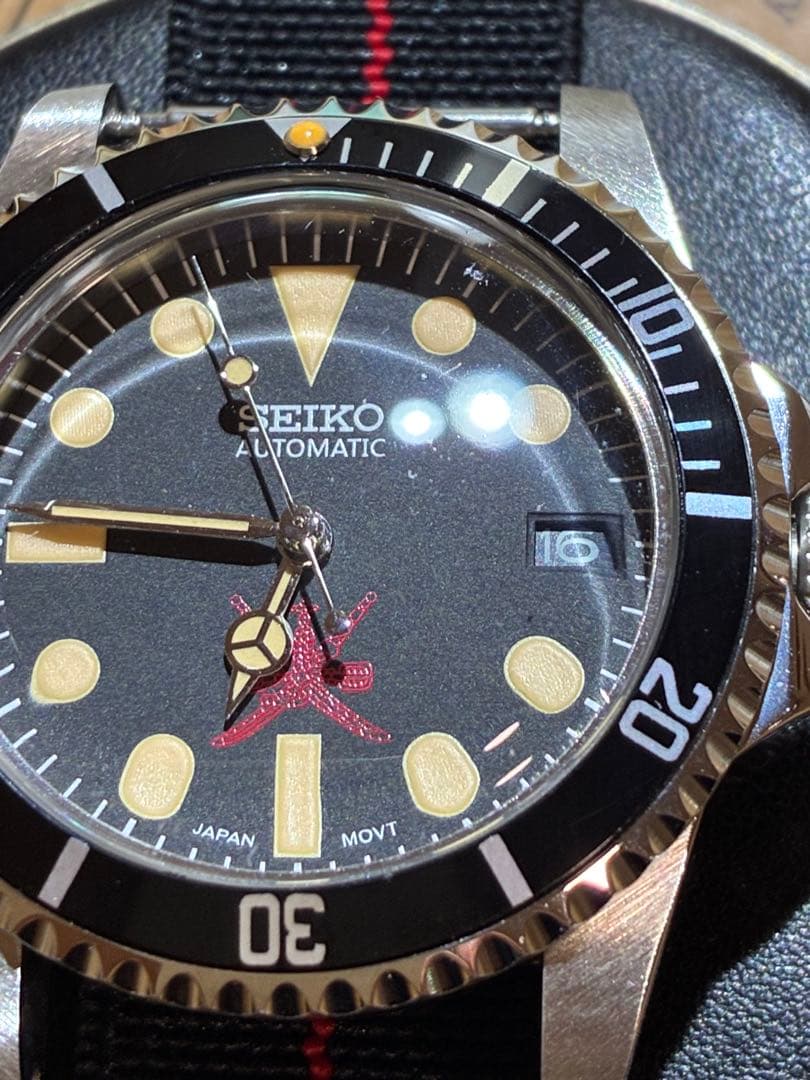 nh35自動巻搭載 39.5mmアンティークドーム型レンズアルミ製ブラックベゼル