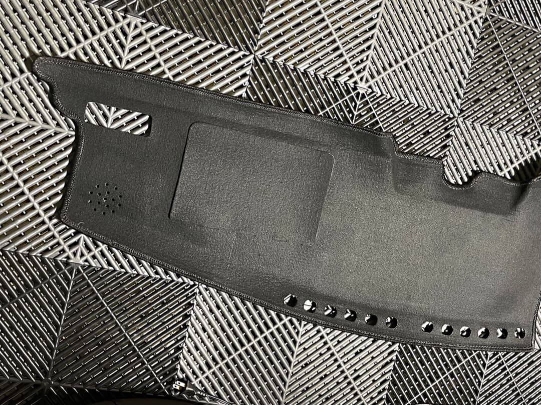 トヨタ HARRIER ハリアー ハリアー AXUH80 ダッシュボードマット