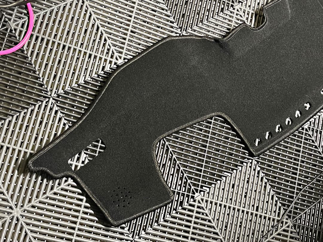 トヨタ HARRIER ハリアー ハリアー AXUH80 ダッシュボードマット