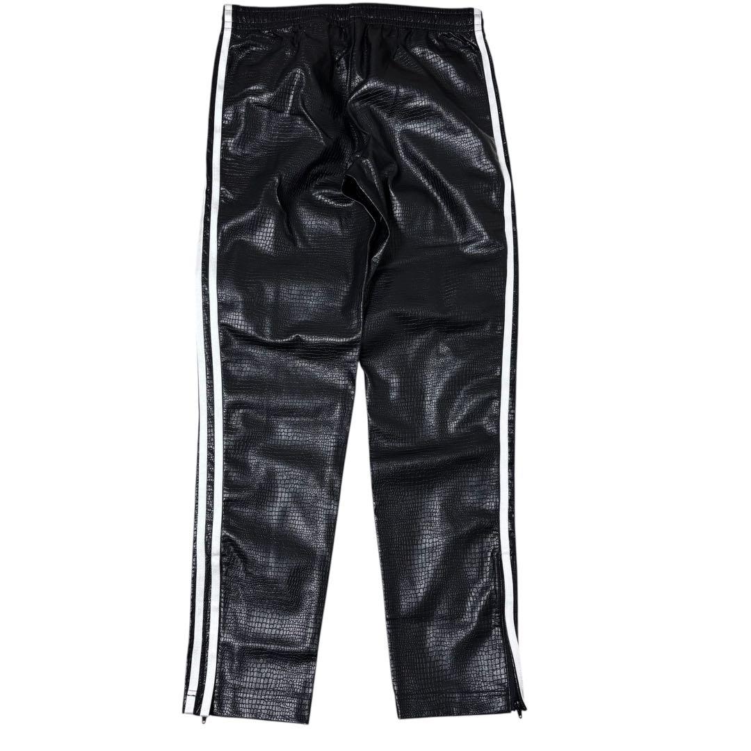 アディダスオリジナルス プレミアム フェイクレザー リュクス トラックXLサイズ