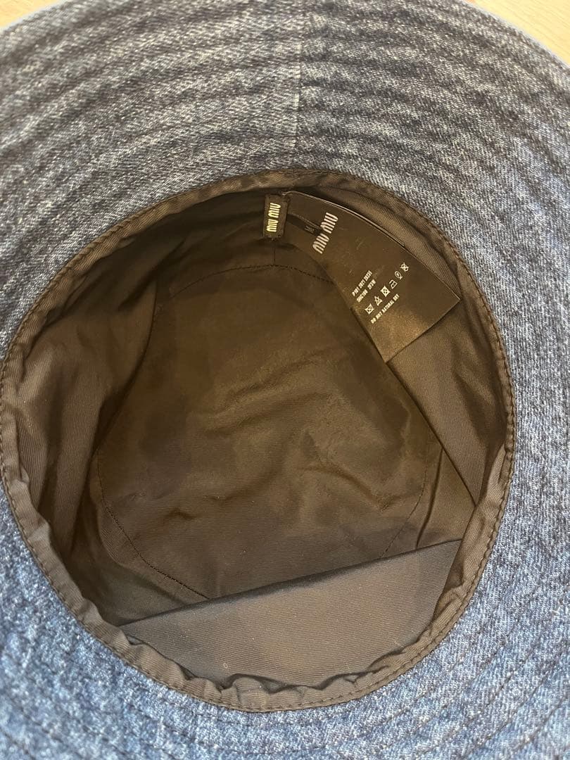 MIU MIU ダークデニム バケットハット