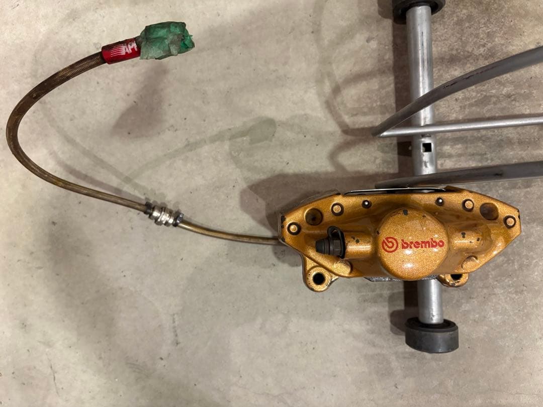 インプレッサ STI GDB ブレンボ ブレーキキャリパー リア左右セット