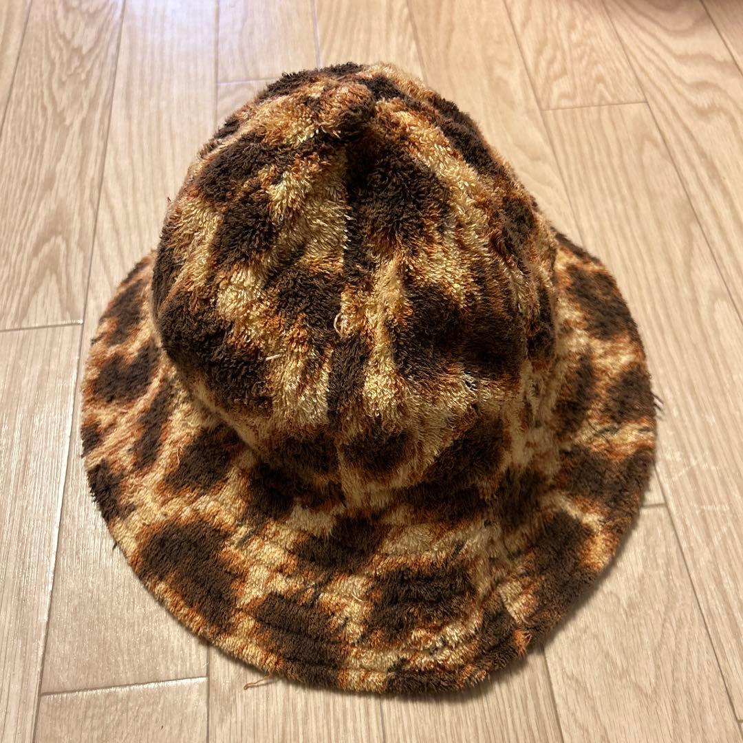 ヴィヴィアンウエストウッド レオパード柄 パイル地ハット