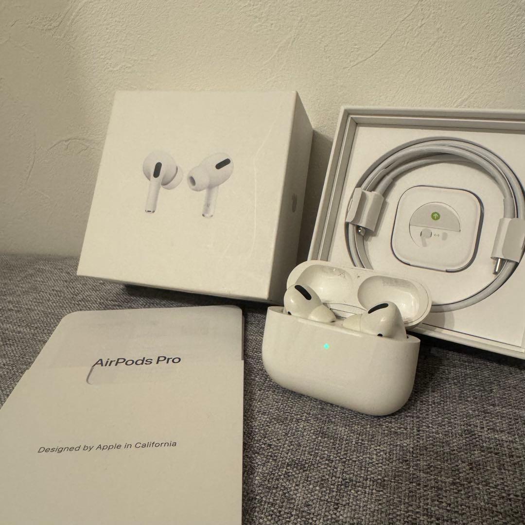 【美品】正規品　アップル　Apple AirPods Pro 本体　箱付き