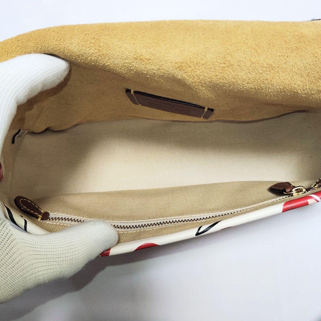 COACH チェリー柄 ショルダーバッグ　ソフトタビー