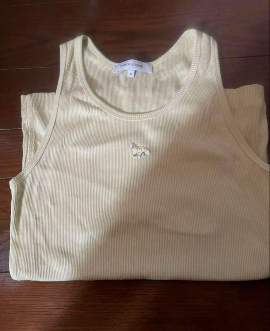 maison kitsune メゾンキツネ パッチ リブ タンクトップ