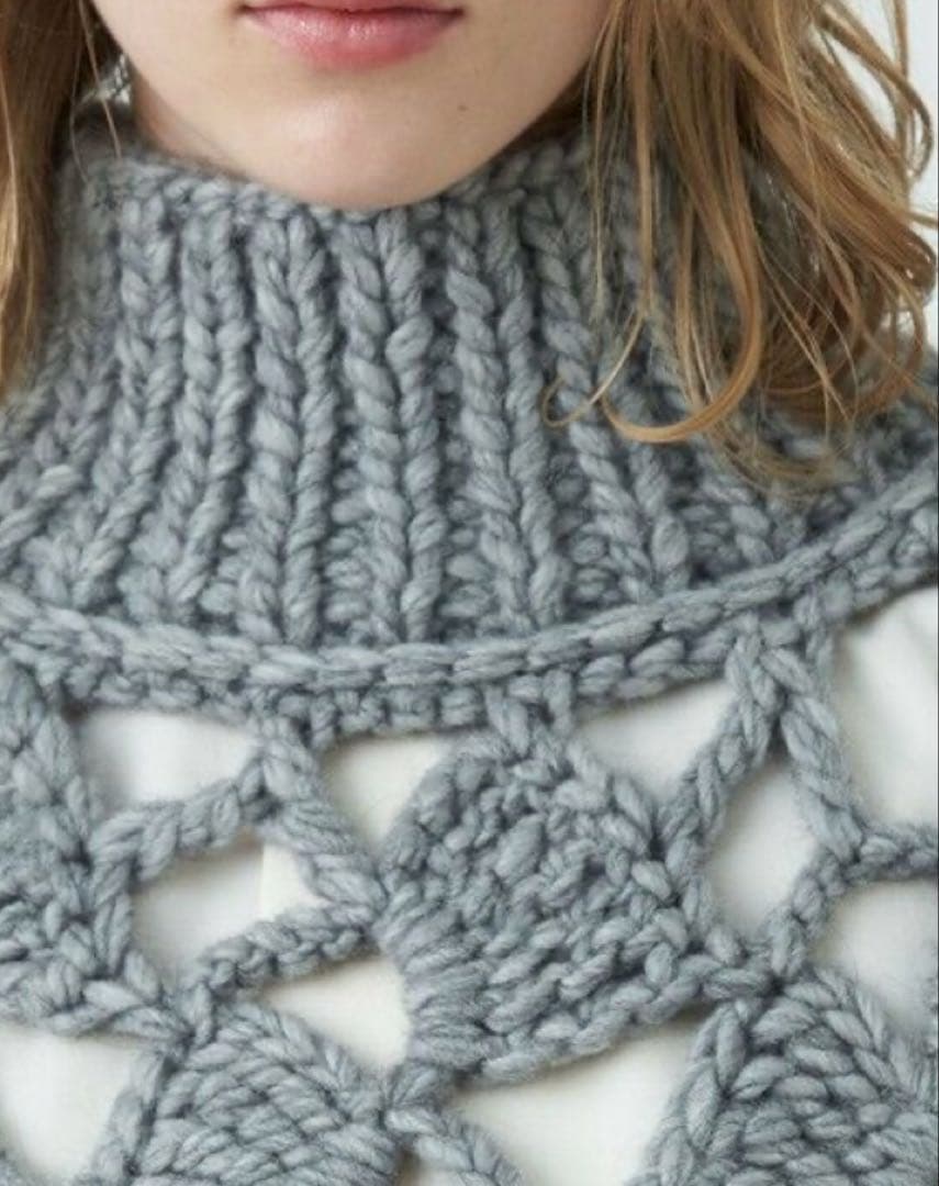 MACPHEEトゥモローランド ハンドクロシェ ハイネックベスト