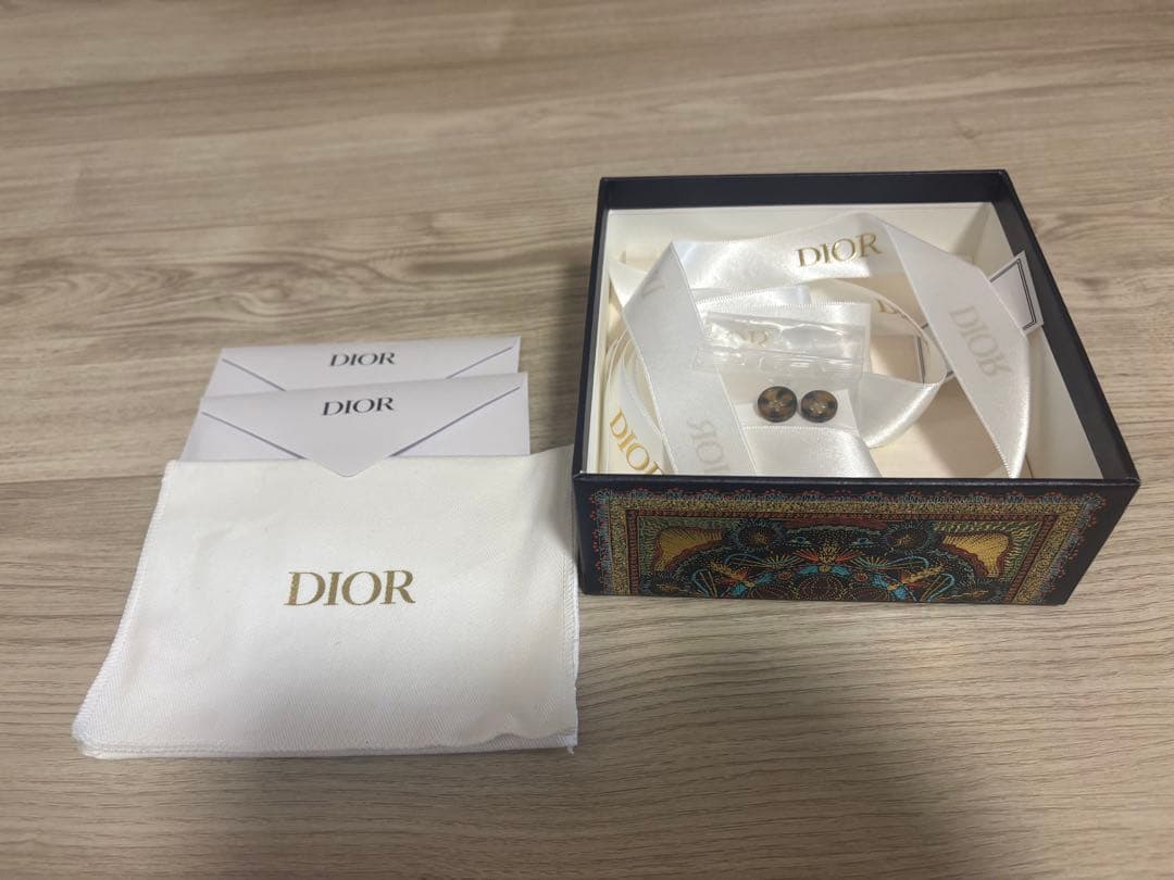 【正規品】値下げ中一月までDior 三つ折り財布 サドル