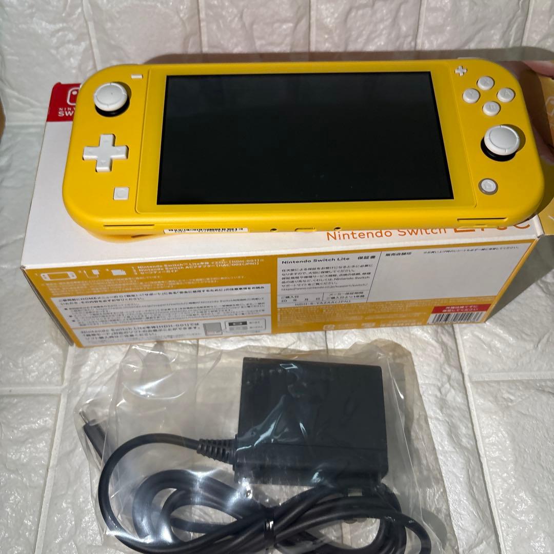 Nintendo Switch Lite イエロー 本体　　　　　　　4