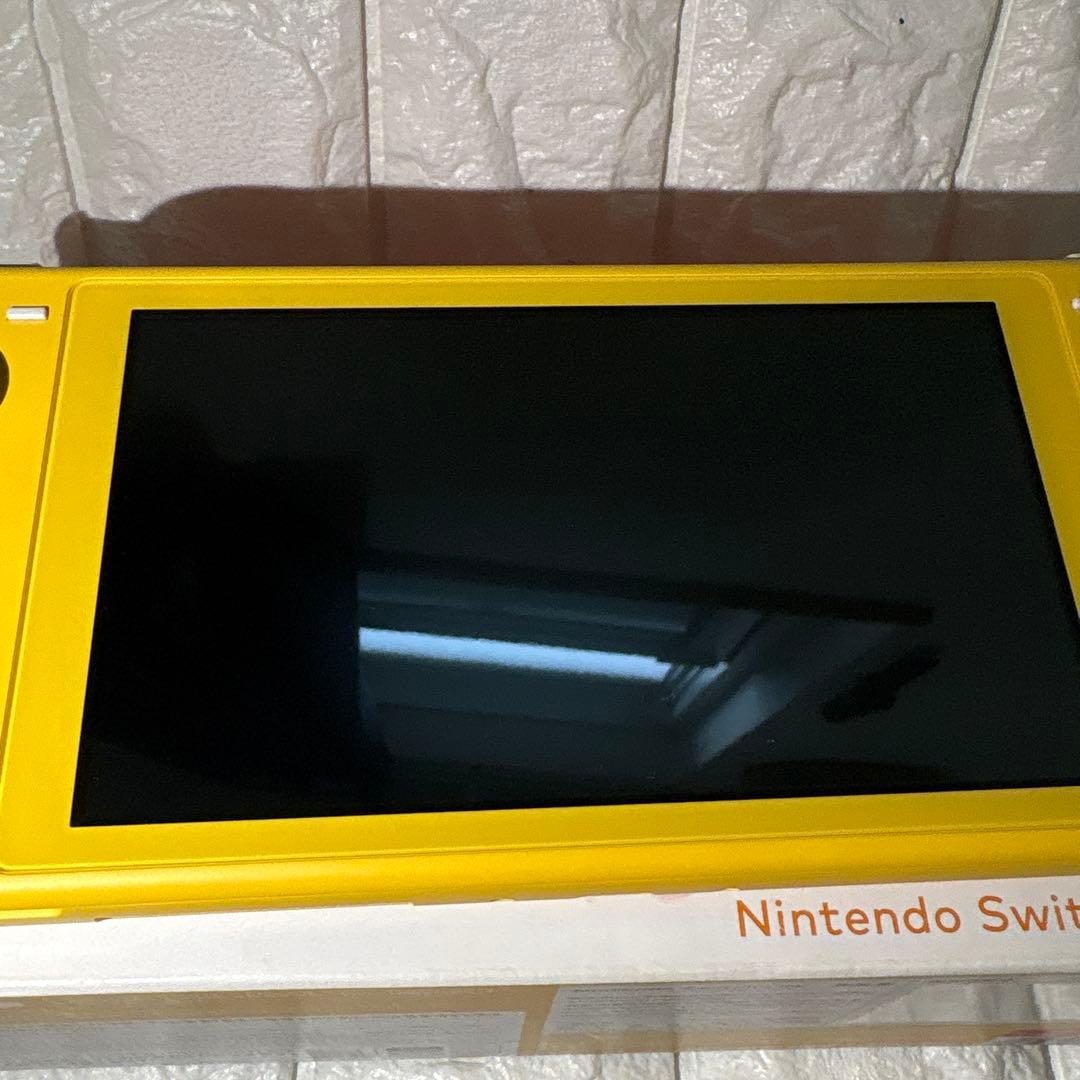 Nintendo Switch Lite イエロー 本体　　　　　　　4