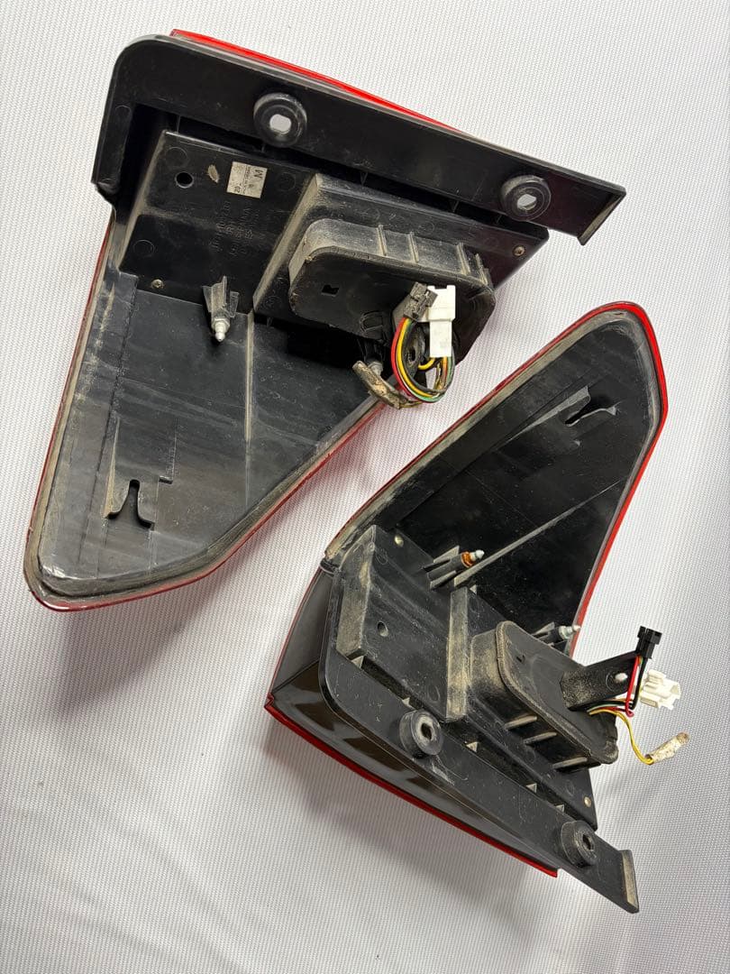 ヴェルファイア Z 20系 前期 LED テールランプ 社外品 2010年