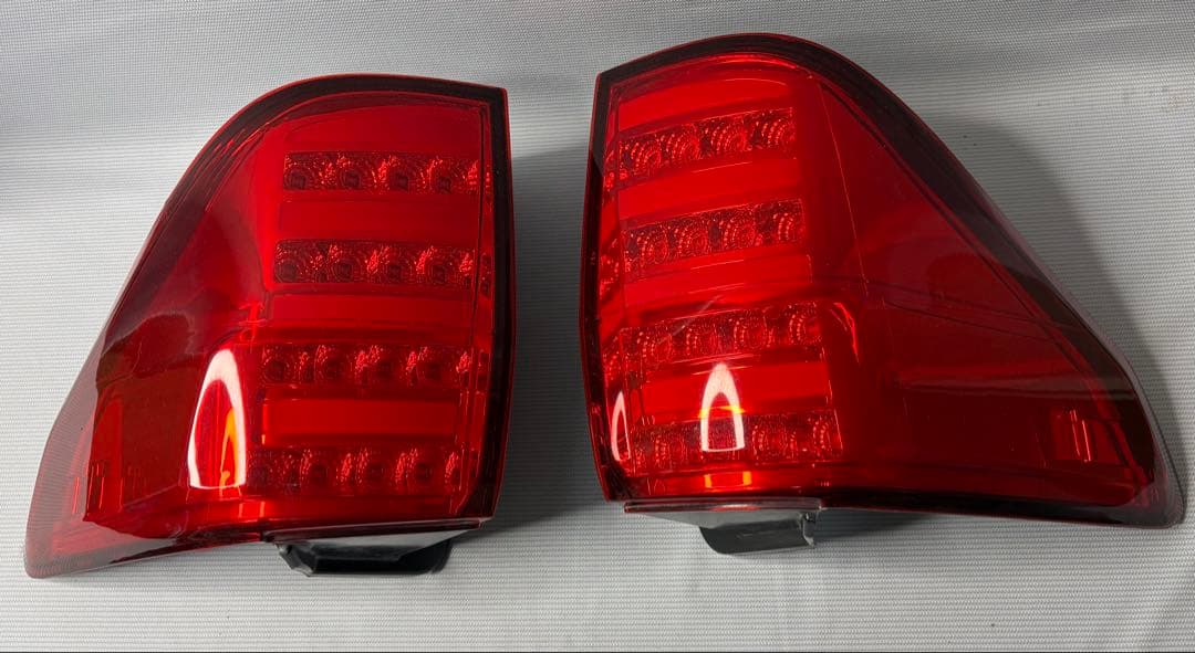 ヴェルファイア Z 20系 前期 LED テールランプ 社外品 2010年