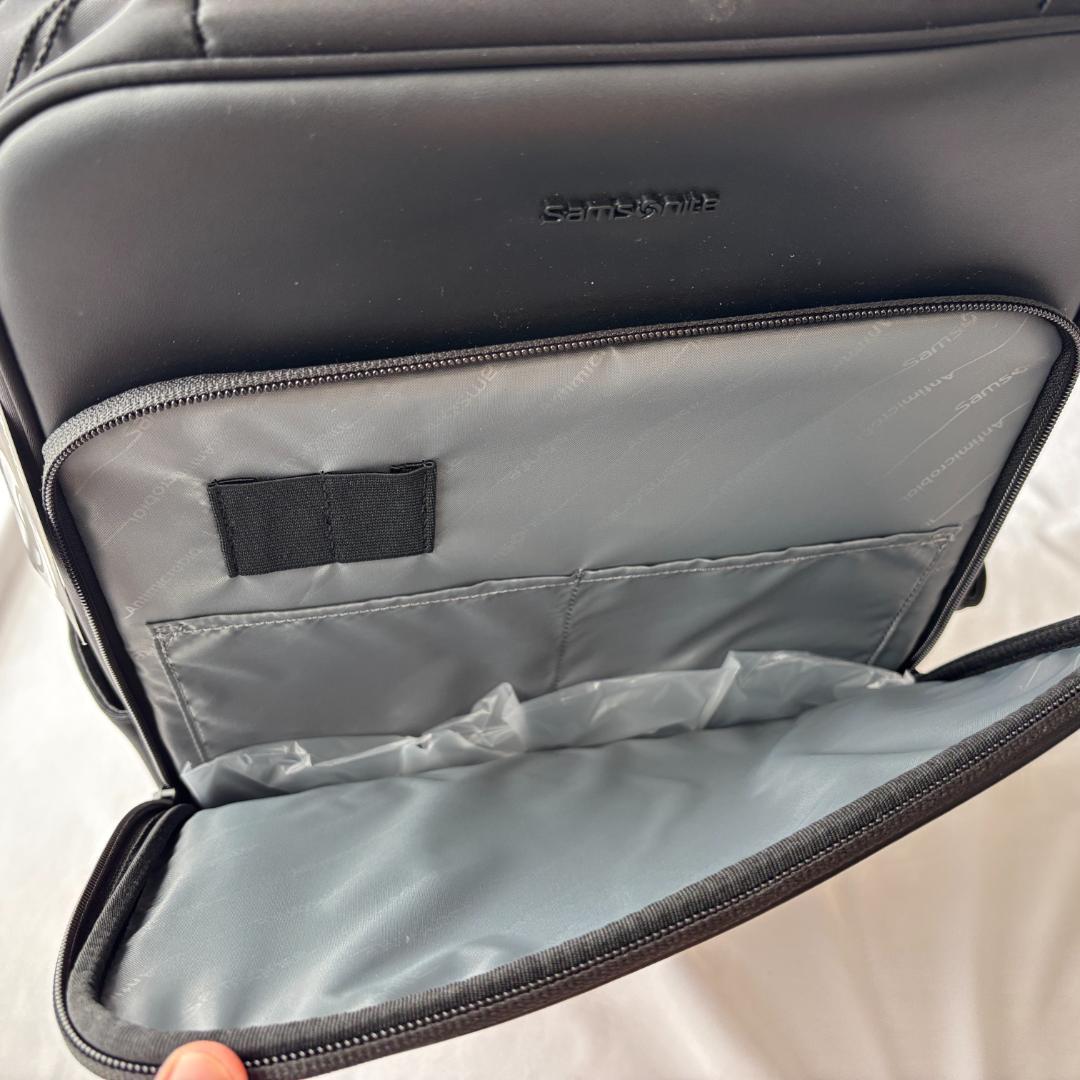 未使用 サムソナイト FLYZ-LITE 2 リュック バックパック ブラック