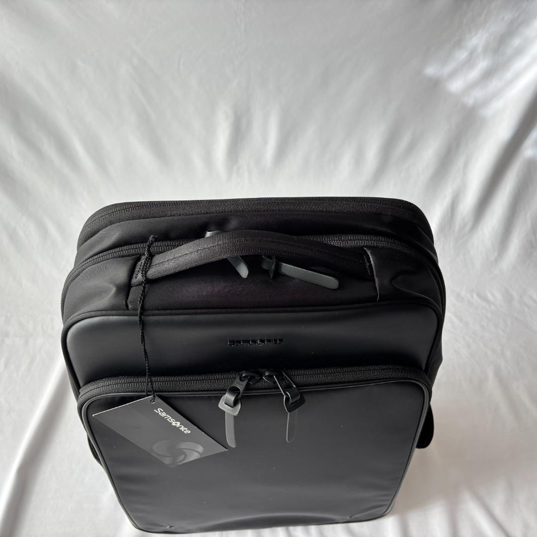 未使用 サムソナイト FLYZ-LITE 2 リュック バックパック ブラック