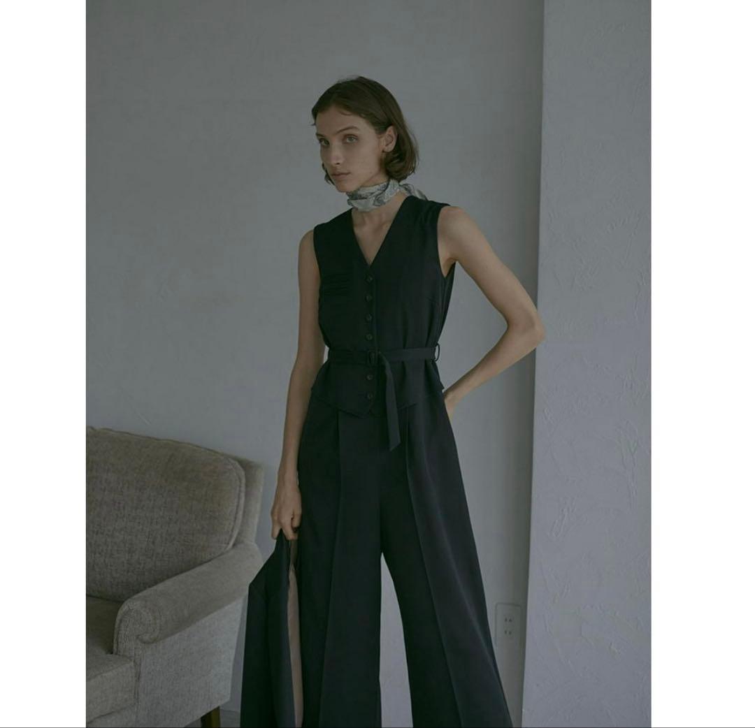 【ほぼ新品】アメリ Ameri VINTAGE VEST ALL IN ONE