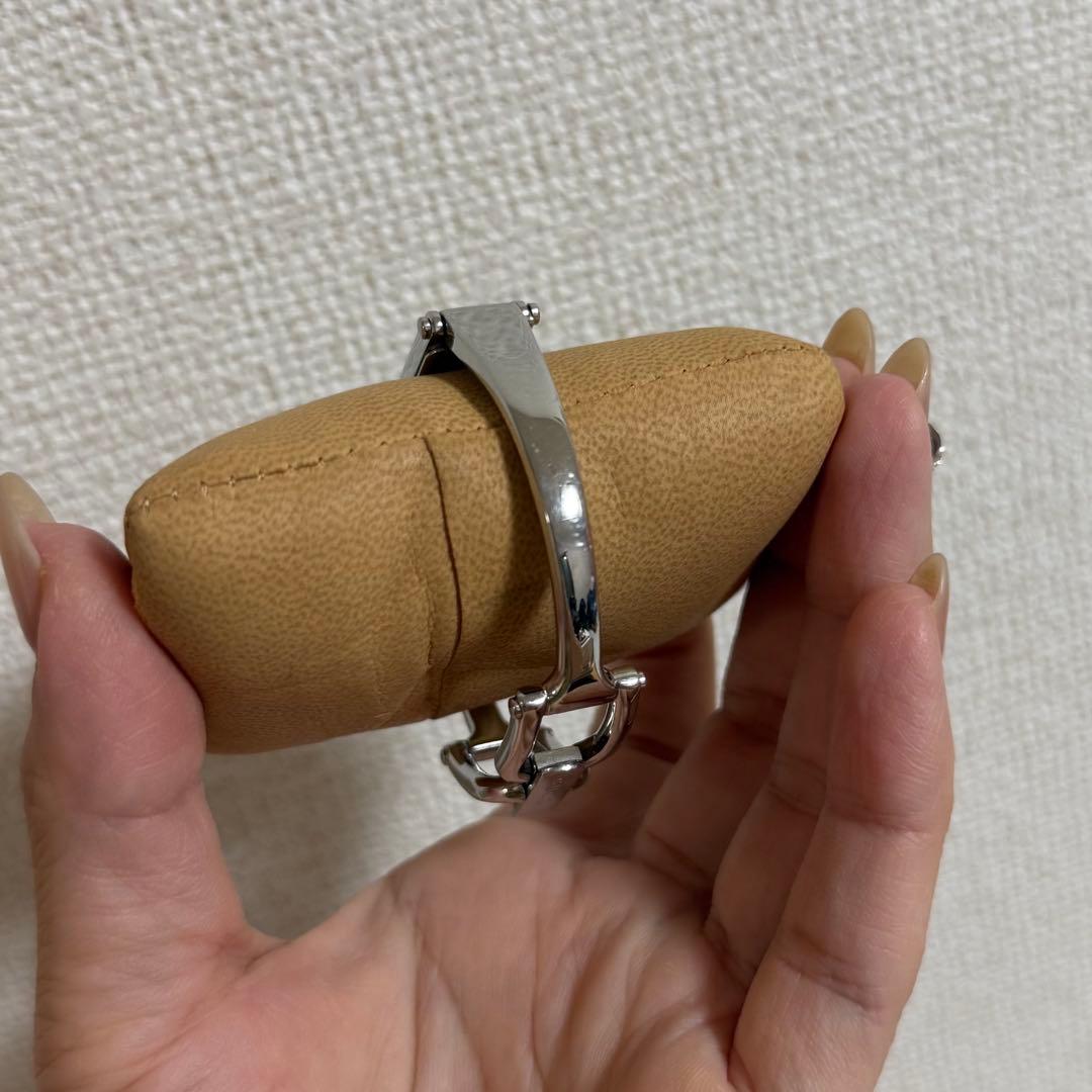 GUCCI バングルウォッチ 1Pダイヤモンド 1500L 新品電池