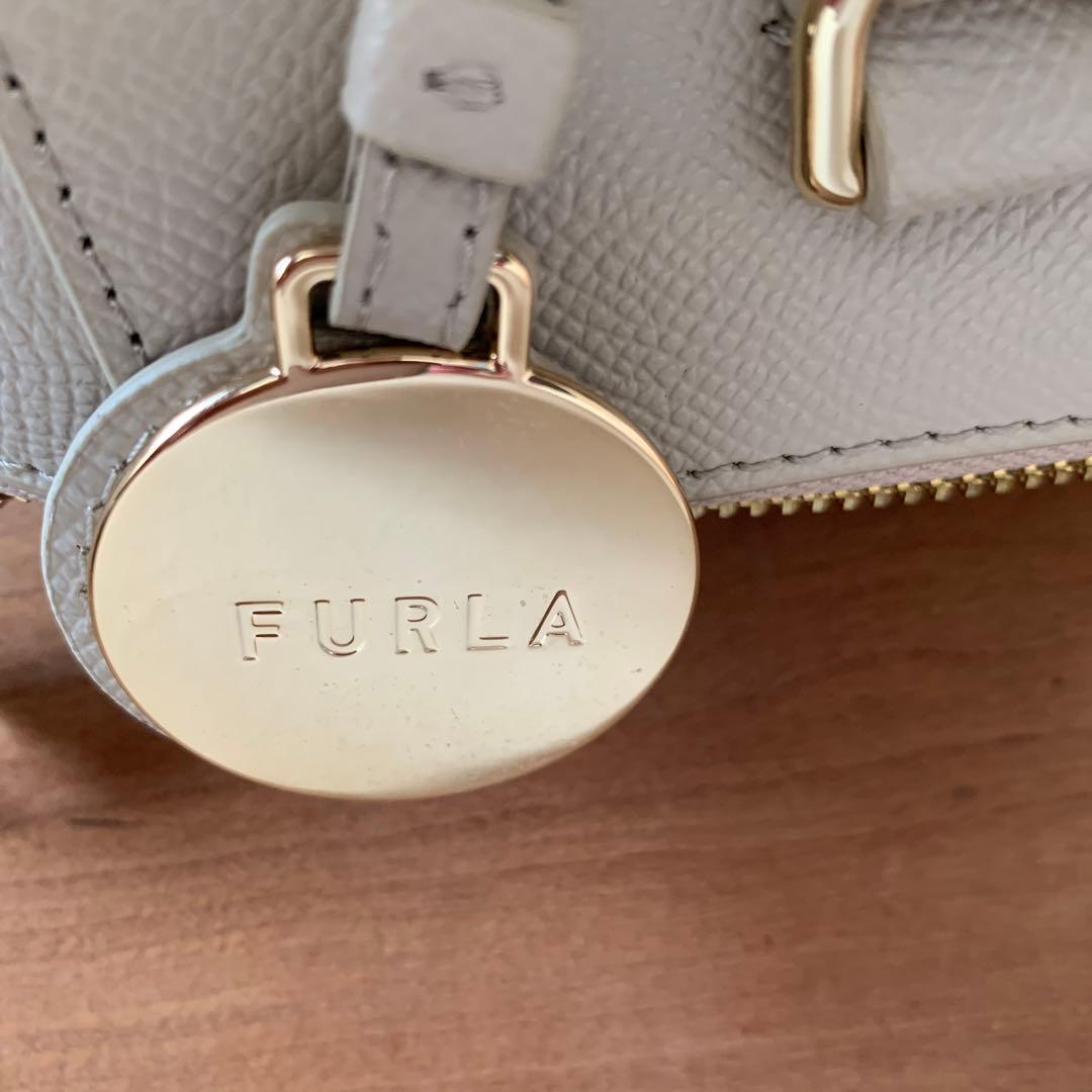 FURLAフルラショルダーバッグ