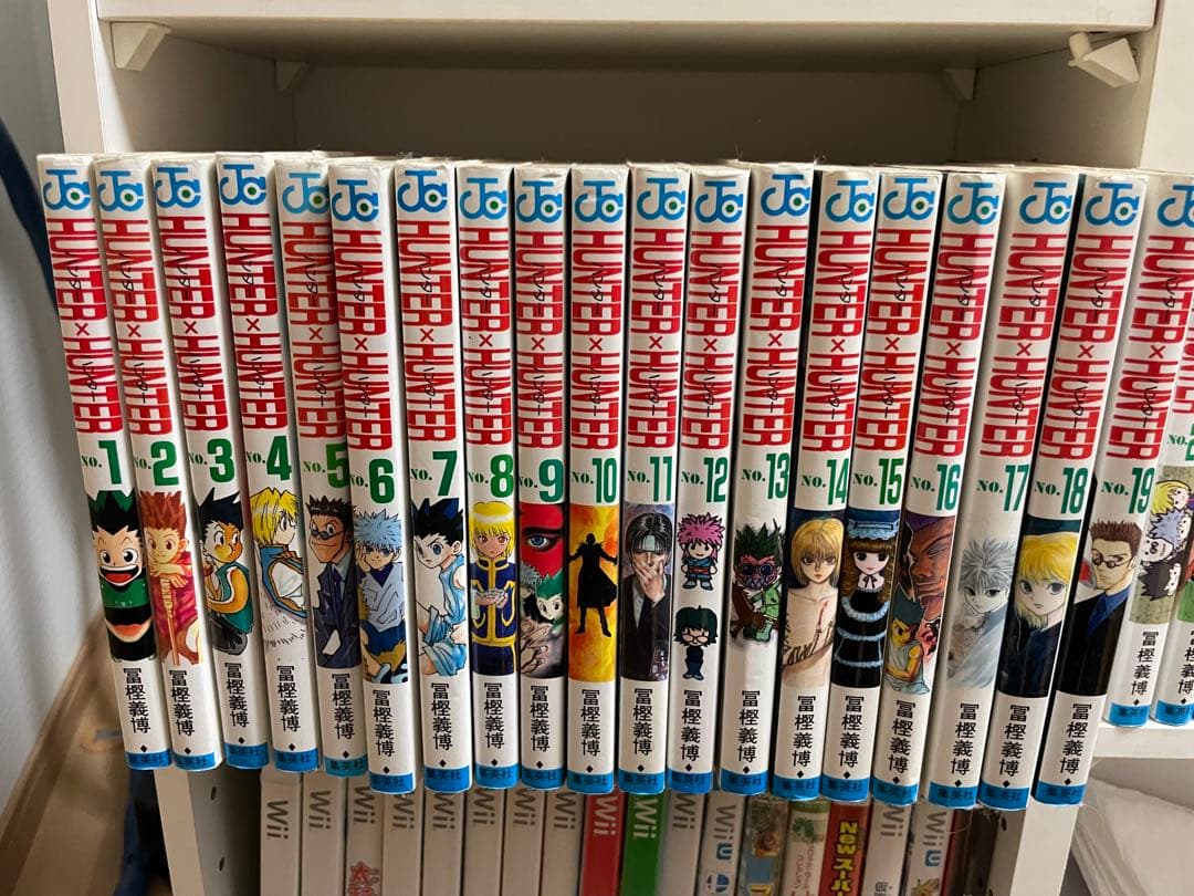 HUNTER × HUNTERまとめ売り、1巻初版等。
