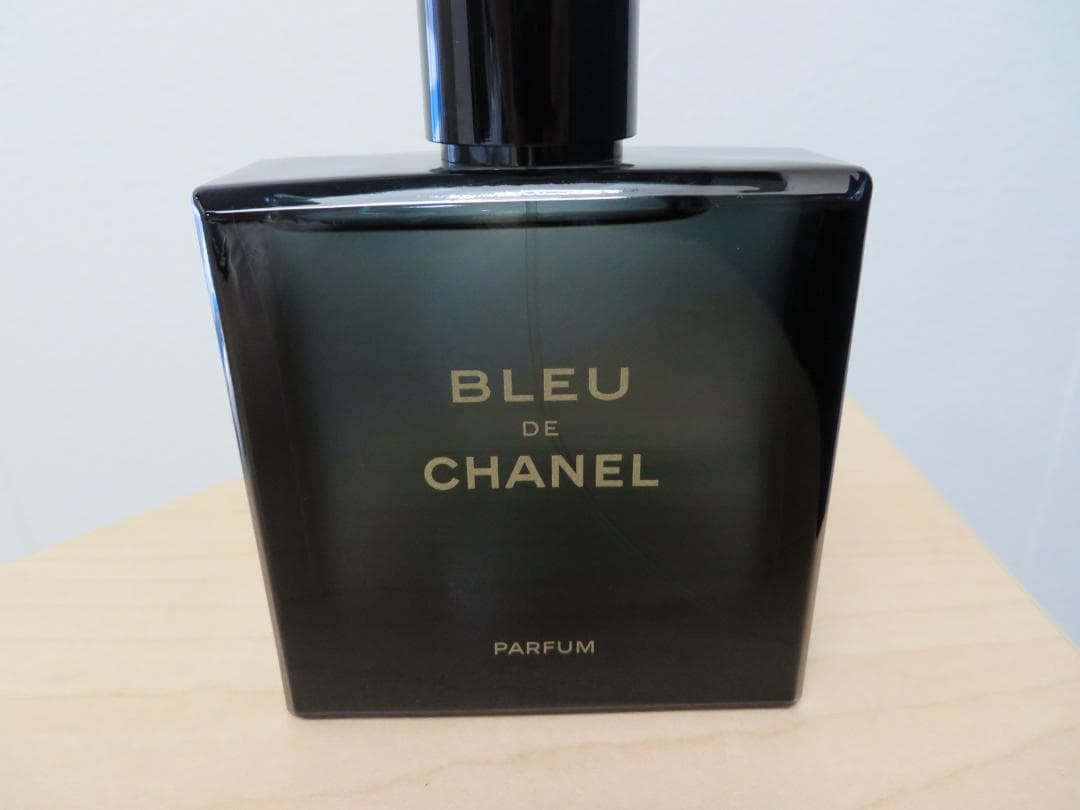 新品未使用CHANEL ブルードゥシャネル 100ml パルファム香水