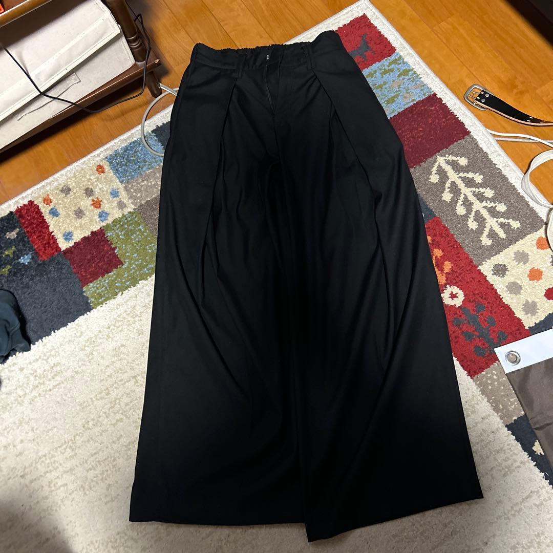 【CS】Cross tuck drape slacks (black)