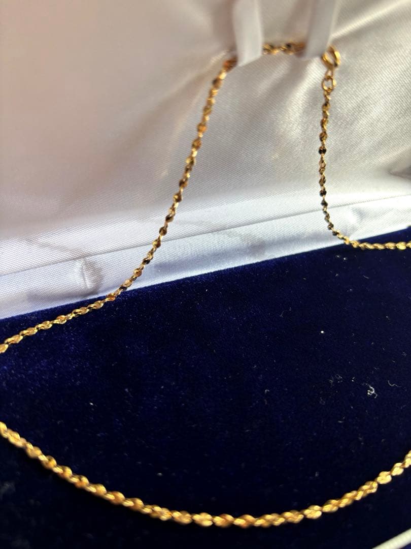 ゆ*み様 22 ペタル　チェーン ネックレス シンプル　遺品整理　ゴールド　ツイ