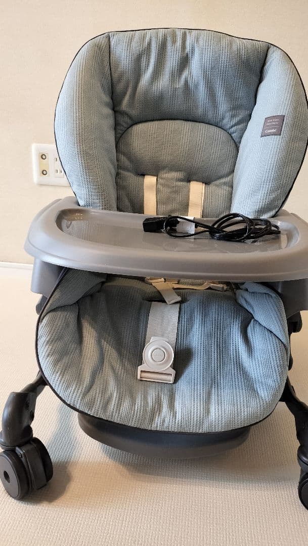 【美品】コンビ ネムリラ AUTO SWING BEDi EG 電動ハイロー