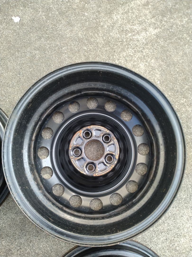 15インチ ブラック スチールホイール 4個セット　鉄ホイール　鉄ちん　鉄チン