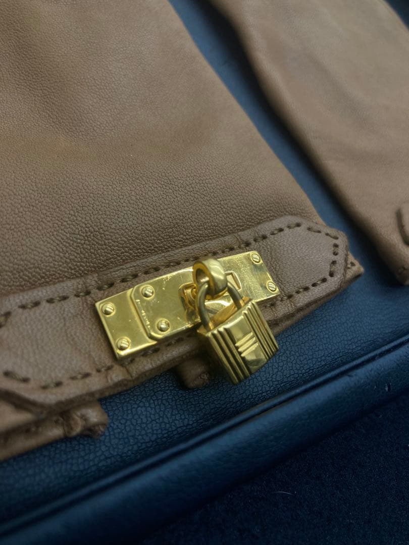 【極美品】エルメス ケリー 茶レザー グローブ×希少ゴールド金具 ホルダー 付き