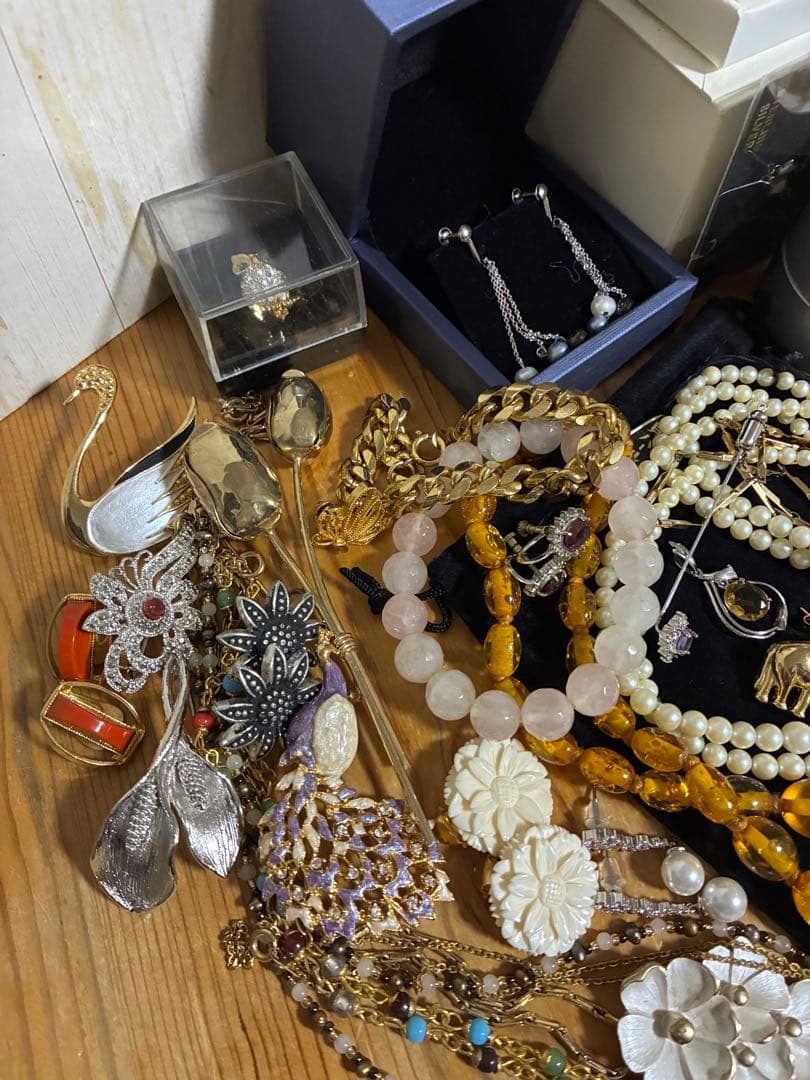 私とおばぁちゃんのアクセサリーまとめ売り