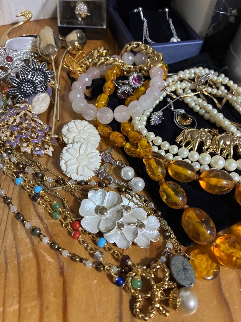 私とおばぁちゃんのアクセサリーまとめ売り