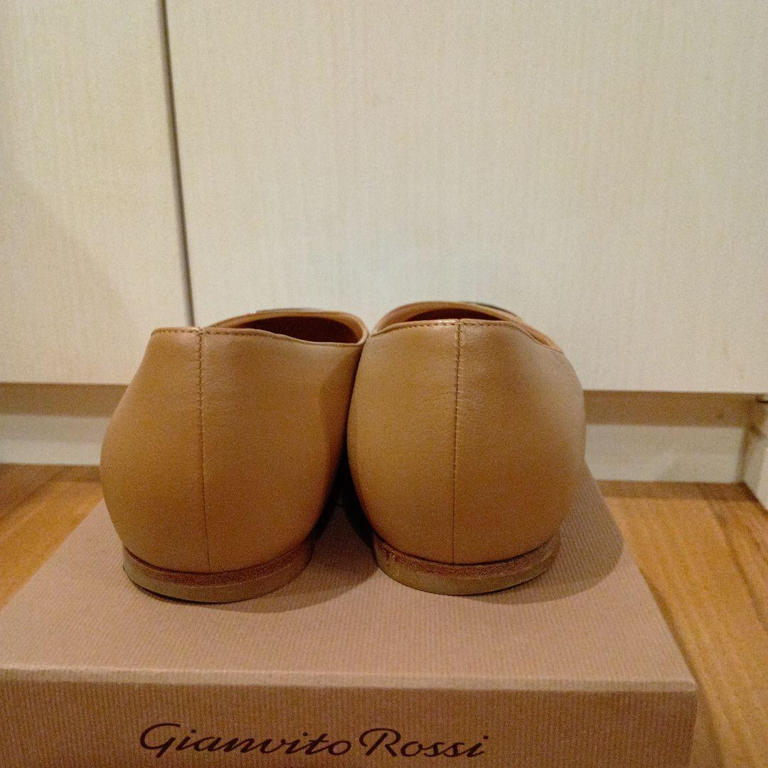 N*l様 ★美品★Gianvito Rossi ベージュと黒のフラットシューズ